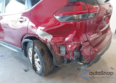 2018 Nissan Rogue Sv z USA, uszkodzony, nr VIN 5N1AT2MVXJC736727